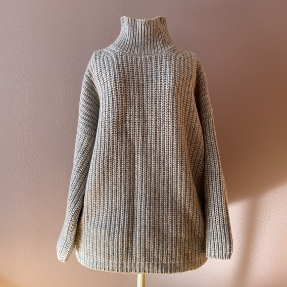 LUXURY ITALY Cashmere sweater Oversize NEW - Picture 8 of 16